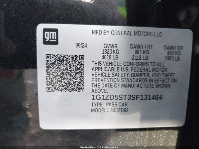 1G1ZD5ST3SF131464 Chevrolet Malibu Fwd 1lt