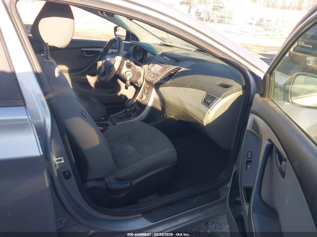 Hyundai ELANTRA SE 2015 5NPDH4AE5FH558403 Image 5
