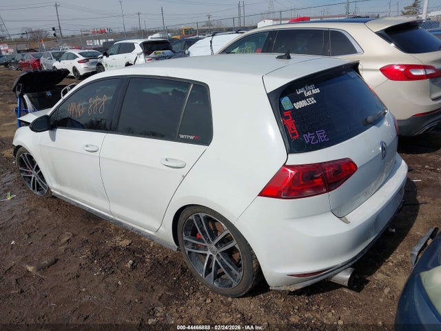 2017 VOLKSWAGEN GOLF GTI 3VW547AU9HM019074 Photo 2