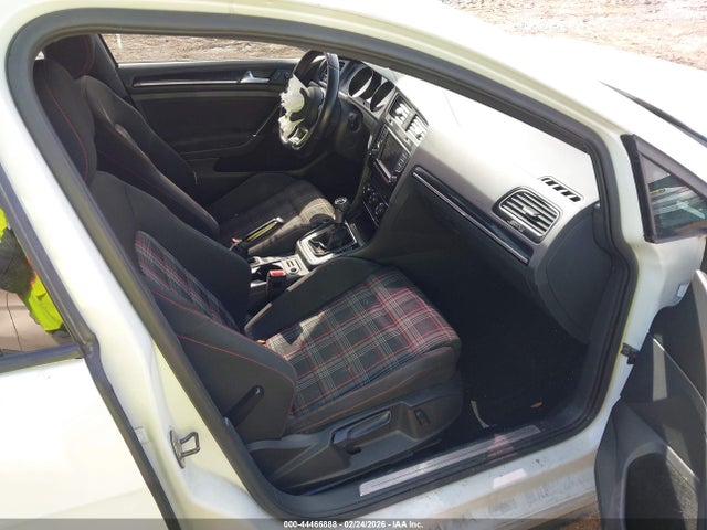 2017 VOLKSWAGEN GOLF GTI 3VW547AU9HM019074 Photo 4