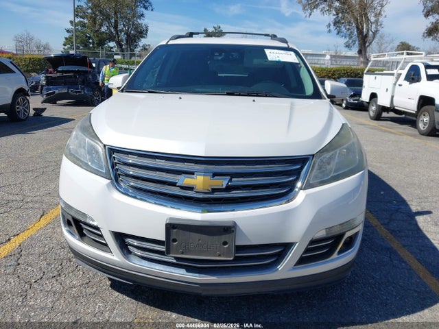 1GNKVJKDXHJ327681 Chevrolet Traverse Premier