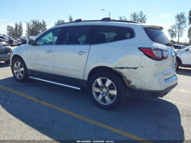 1GNKVJKDXHJ327681 Chevrolet Traverse Premier