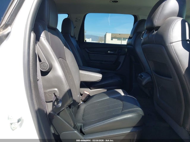1GNKVJKDXHJ327681 Chevrolet Traverse Premier