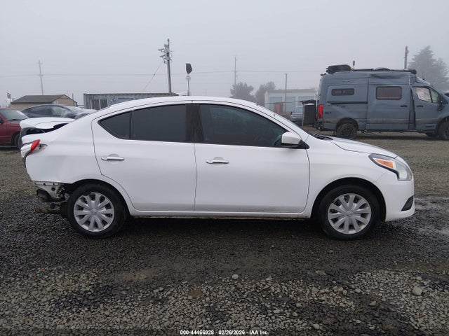 3N1CN7AP0JL806740 Nissan Versa 1.6 Sv
