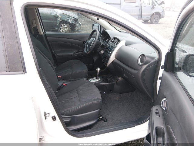 3N1CN7AP0JL806740 Nissan Versa 1.6 Sv