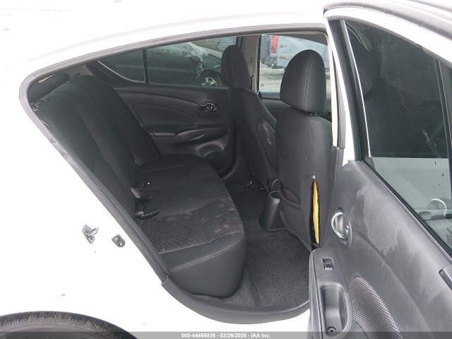 3N1CN7AP0JL806740 Nissan Versa 1.6 Sv