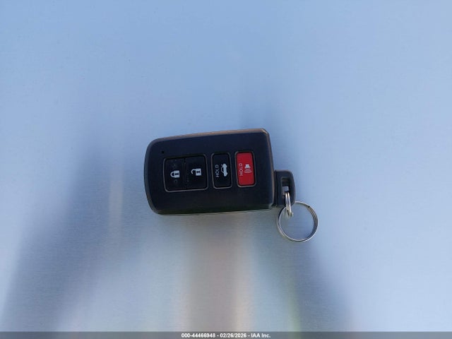4T1BK1EBXJU274816 Toyota AVALON XLE