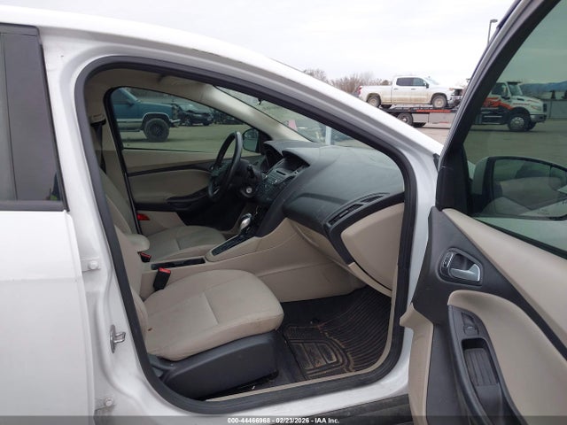 2015 FORD FOCUS 1FADP3K20FL306206 Photo 4