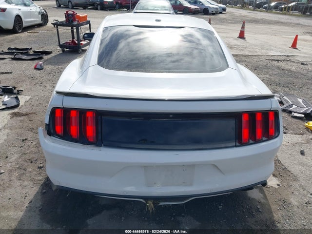 Ford Mustang Ecoboost 2015 1FA6P8TH0F5370646 Image 17