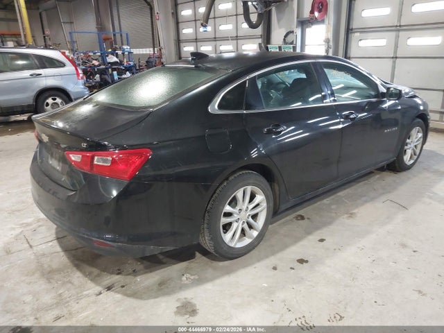 1G1ZE5ST8GF327792 Chevrolet MALIBU 1LT
