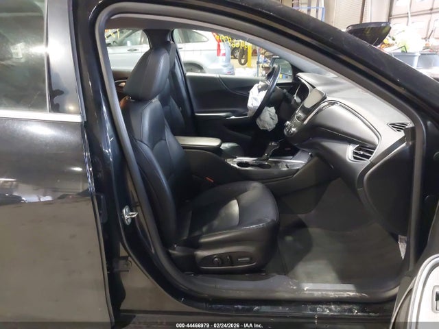 1G1ZE5ST8GF327792 Chevrolet MALIBU 1LT