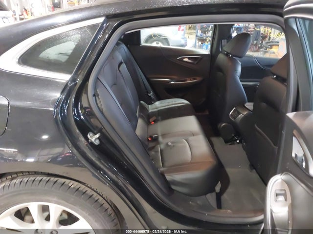 1G1ZE5ST8GF327792 Chevrolet MALIBU 1LT