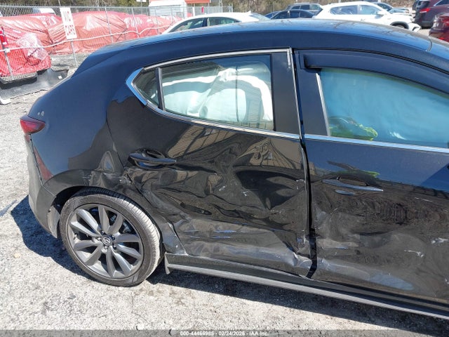 44466985 :رقم المزاد ، JM1BPAKL8N1512477 vin ، 2022 Mazda Mazda3 Select مزاد بيع