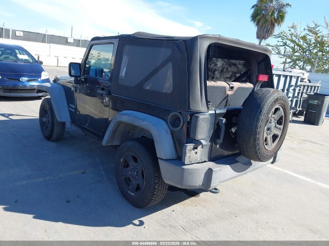 2012 JEEP WRANGLER 1C4AJWAG8CL228556 Photo 2