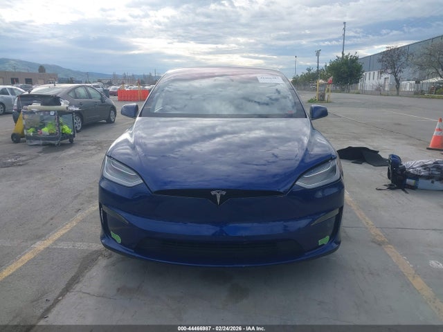 44466987 :رقم المزاد ، 7SAXCAE5XPF377952 vin ، 2023 Tesla Model X Dual Motor All-wheel Drive/standard Range مزاد بيع