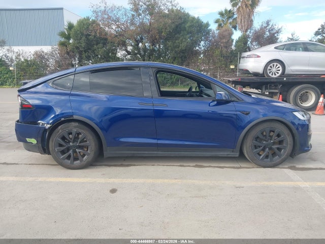 44466987 :رقم المزاد ، 7SAXCAE5XPF377952 vin ، 2023 Tesla Model X Dual Motor All-wheel Drive/standard Range مزاد بيع