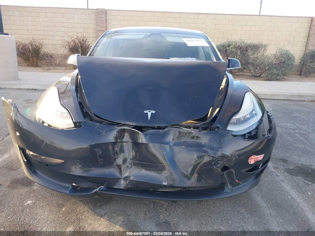 Aukcja sprzedaży 2018 Tesla Model 3 Long Range/mid Range, vin: 5YJ3E1EA4JF070111, numer aukcji: 44467001