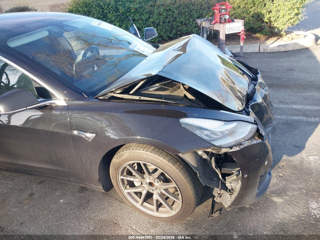 Aukcja sprzedaży 2018 Tesla Model 3 Long Range/mid Range, vin: 5YJ3E1EA4JF070111, numer aukcji: 44467001