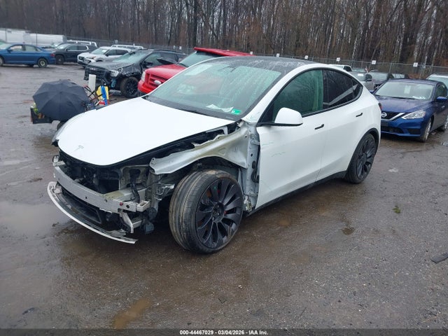 Продажа на аукционе авто 2021 Tesla Model Y Performance Dual Motor All-wheel Drive, vin: 5YJYGDEF0MF209832, номер лота: 44467029