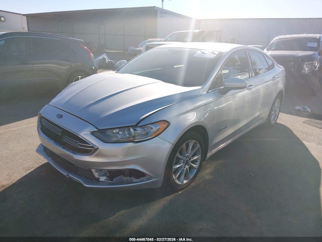 Ford Fusion Hybrid Se 2017 3FA6P0LU5HR247584 Image 2