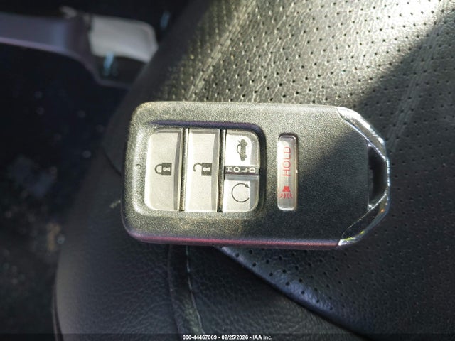 44467069 :رقم المزاد ، 1HGCV3F57NA017481 vin ، 2022 Honda Accord Hybrid Ex-l مزاد بيع