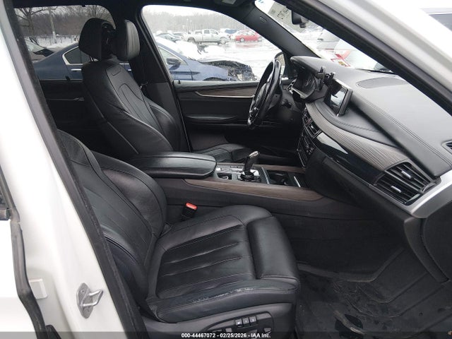 44467072 :رقم المزاد ، 5UXKR6C52G0J79966 vin ، 2016 Bmw X5 Xdrive50i مزاد بيع