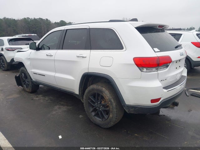 2019 JEEP GRAND CHEROKEE 1C4RJFBG9KC696246 Photo 2
