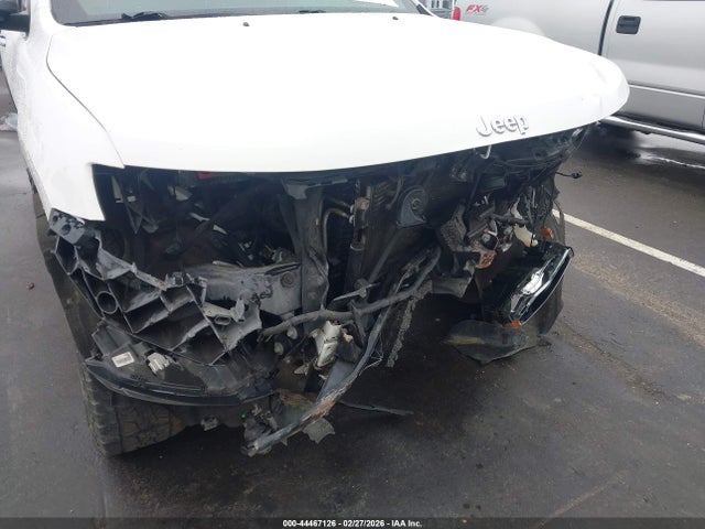 2019 JEEP GRAND CHEROKEE 1C4RJFBG9KC696246 Photo 5