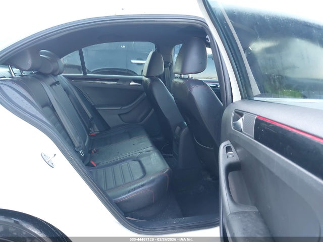 Продажа на аукционе авто 2017 Volkswagen Jetta Gli, vin: 3VW4T7AJ2HM388122, номер лота: 44467129
