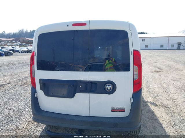 44467132 :رقم المزاد ، ZFBERFAB2H6H02401 vin ، 2017 Ram Promaster City مزاد بيع