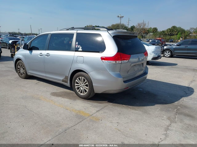 Aukcja sprzedaży 2012 Toyota Sienna Xle V6 8 Passenger, vin: 5TDYK3DC0CS227368, numer aukcji: 44467136
