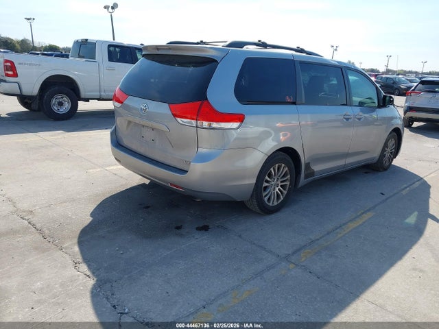 Aukcja sprzedaży 2012 Toyota Sienna Xle V6 8 Passenger, vin: 5TDYK3DC0CS227368, numer aukcji: 44467136