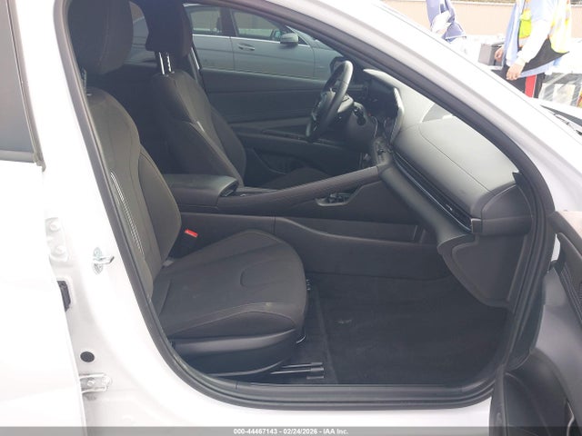 KMHLM4DJ1SU156888 Hyundai Elantra Hybrid Sel Sport