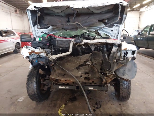 44467145 :رقم المزاد ، 1B7KF236XWJ207498 vin ، 1998 Dodge Ram 2500 St مزاد بيع