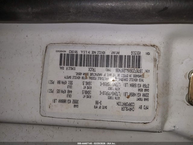 44467145 :رقم المزاد ، 1B7KF236XWJ207498 vin ، 1998 Dodge Ram 2500 St مزاد بيع