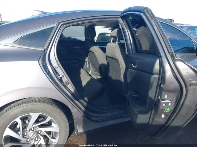 2HGFC2F75JH605373 Honda CIVIC EX
