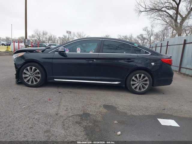 Hyundai Sonata Sport 2016 5NPE34AF1GH285411 Image 14