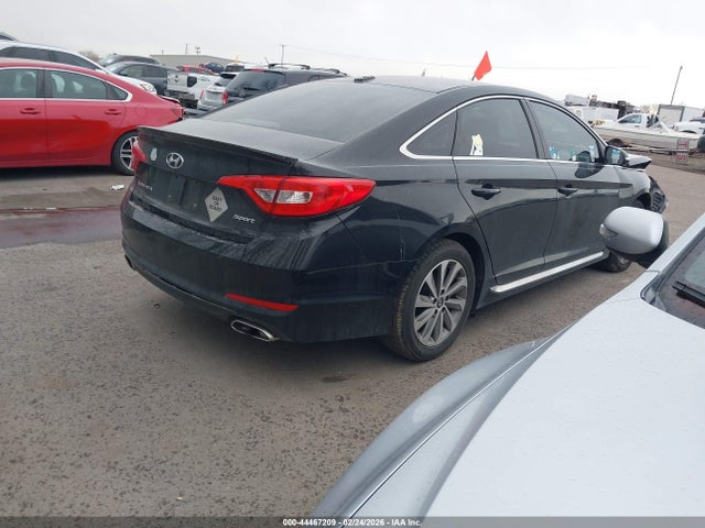 Hyundai Sonata Sport 2016 5NPE34AF1GH285411 Image 4