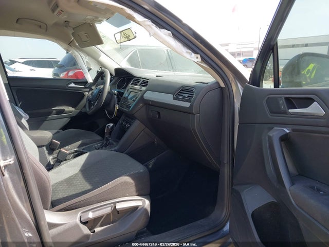 Aukcja sprzedaży 2021 Volkswagen Tiguan 2.0t S, vin: 3VV1B7AX6MM070657, numer aukcji: 44467249