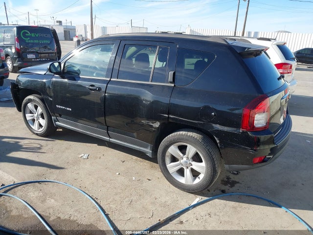 Jeep Compass Sport 2015 1C4NJCBB9FD361649 Image 3