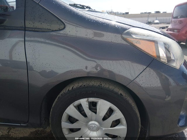 VNKKTUD35HA077455 Toyota YARIS L
