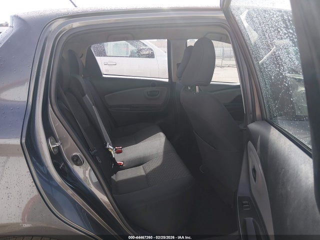 VNKKTUD35HA077455 Toyota YARIS L