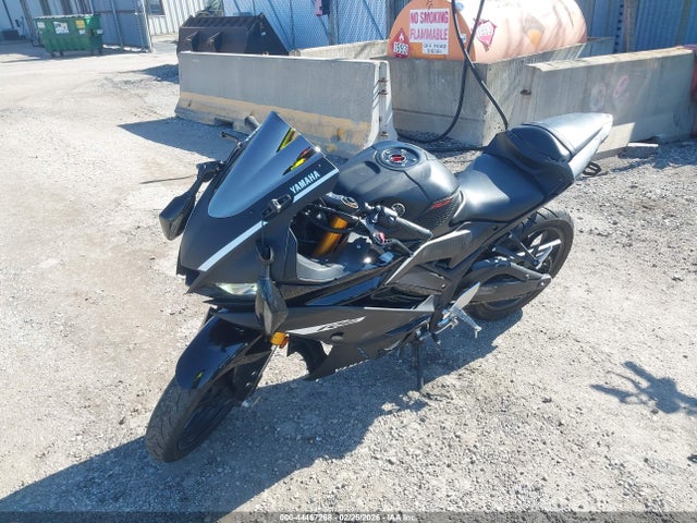 MH3RH17Y5KK001252 Yamaha YZFR3