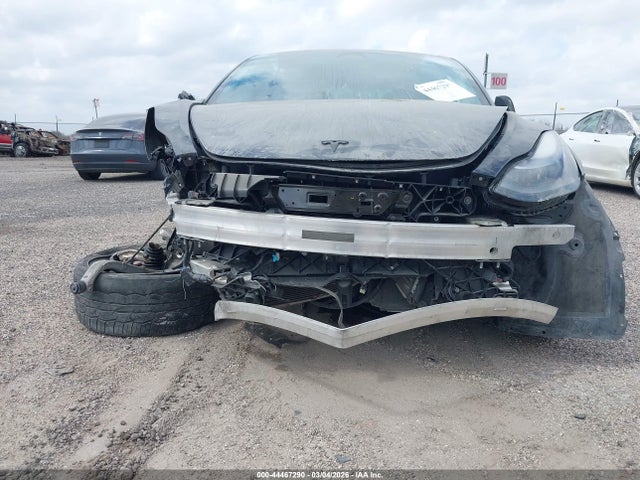 44467290 :رقم المزاد ، 5YJ3E1EC8NF275566 vin ، 2022 Tesla Model 3 Performance Dual Motor All-wheel Drive مزاد بيع