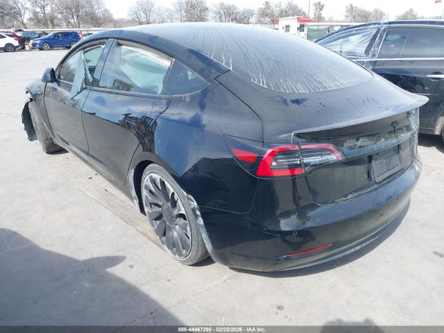 44467290 :رقم المزاد ، 5YJ3E1EC8NF275566 vin ، 2022 Tesla Model 3 Performance Dual Motor All-wheel Drive مزاد بيع