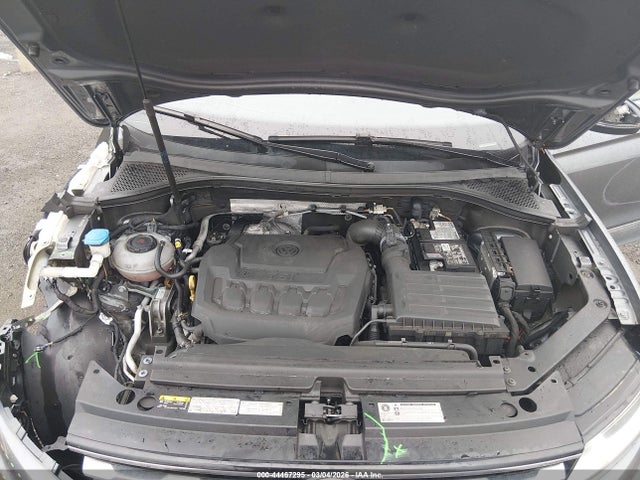 44467295 :رقم المزاد ، 3VV2B7AX7JM103150 vin ، 2018 Volkswagen Tiguan 2.0t Se/2.0t Sel مزاد بيع