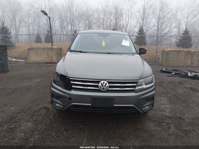 44467295 :رقم المزاد ، 3VV2B7AX7JM103150 vin ، 2018 Volkswagen Tiguan 2.0t Se/2.0t Sel مزاد بيع