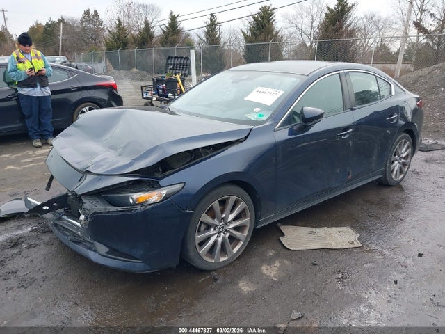 44467327 :رقم المزاد ، JM1BPBDM6K1123540 vin ، 2019 Mazda Mazda3 Preferred Package مزاد بيع