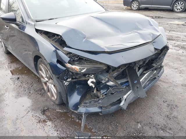 44467327 :رقم المزاد ، JM1BPBDM6K1123540 vin ، 2019 Mazda Mazda3 Preferred Package مزاد بيع