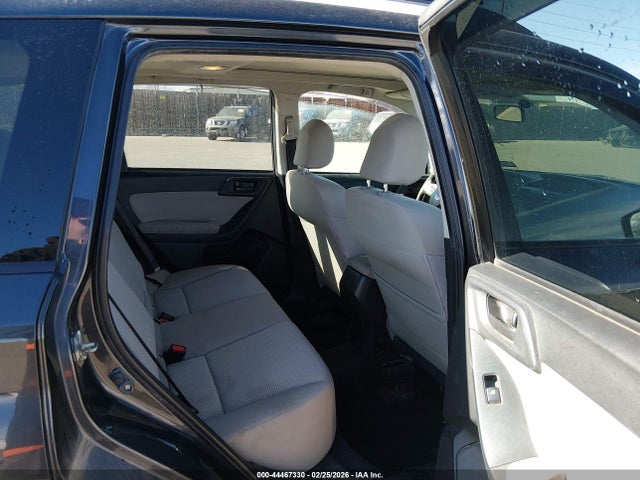 2015 Subaru Forester 2.5i Premium მანქანა იყიდება აუქციონზე, vin: JF2SJADC1FH573372, აუქციონის ნომერი: 44467330